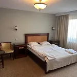 Hotel Bliss