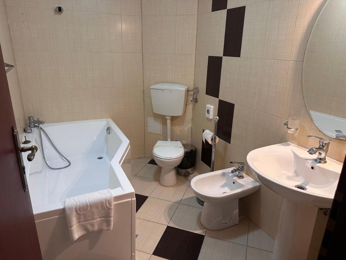 Hotel Bliss Bucharest